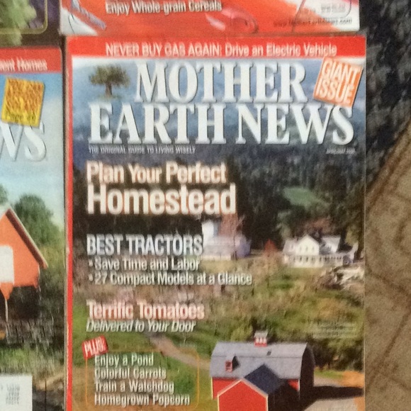 5 LBS of MOTHER EARTH NEWS MAGAZINES - Picture 9 of 9